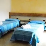 Bed & Breakfast La Pesa 3*