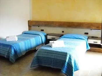 Frühstückspension Alloggio La Pesa 3*