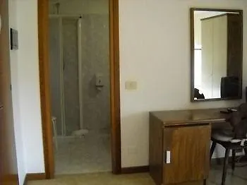 Alloggio La Pesa 3* Verona